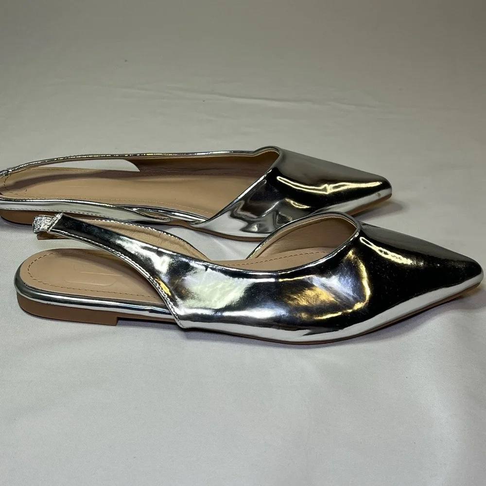 Women's 36‎ Posey Silver Pointy Toe Slingback Pump US 5.5 Kitten Heel Shiny